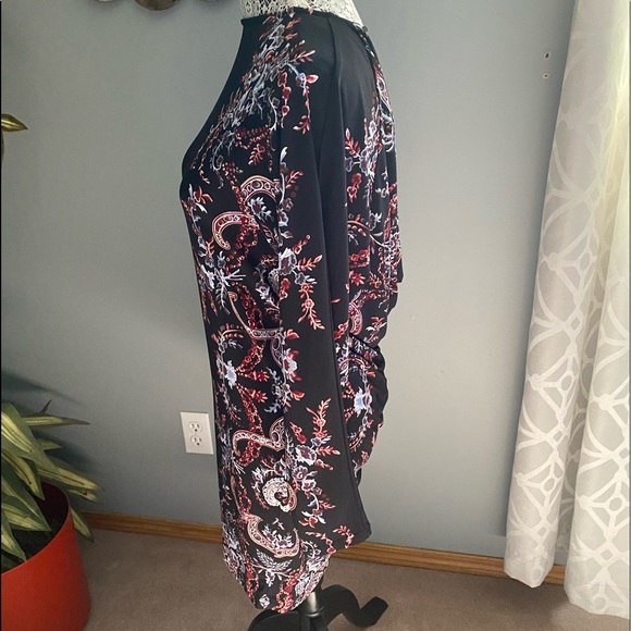 Stunning low back BCBG cocktail dress NWT - Picture 7 of 8